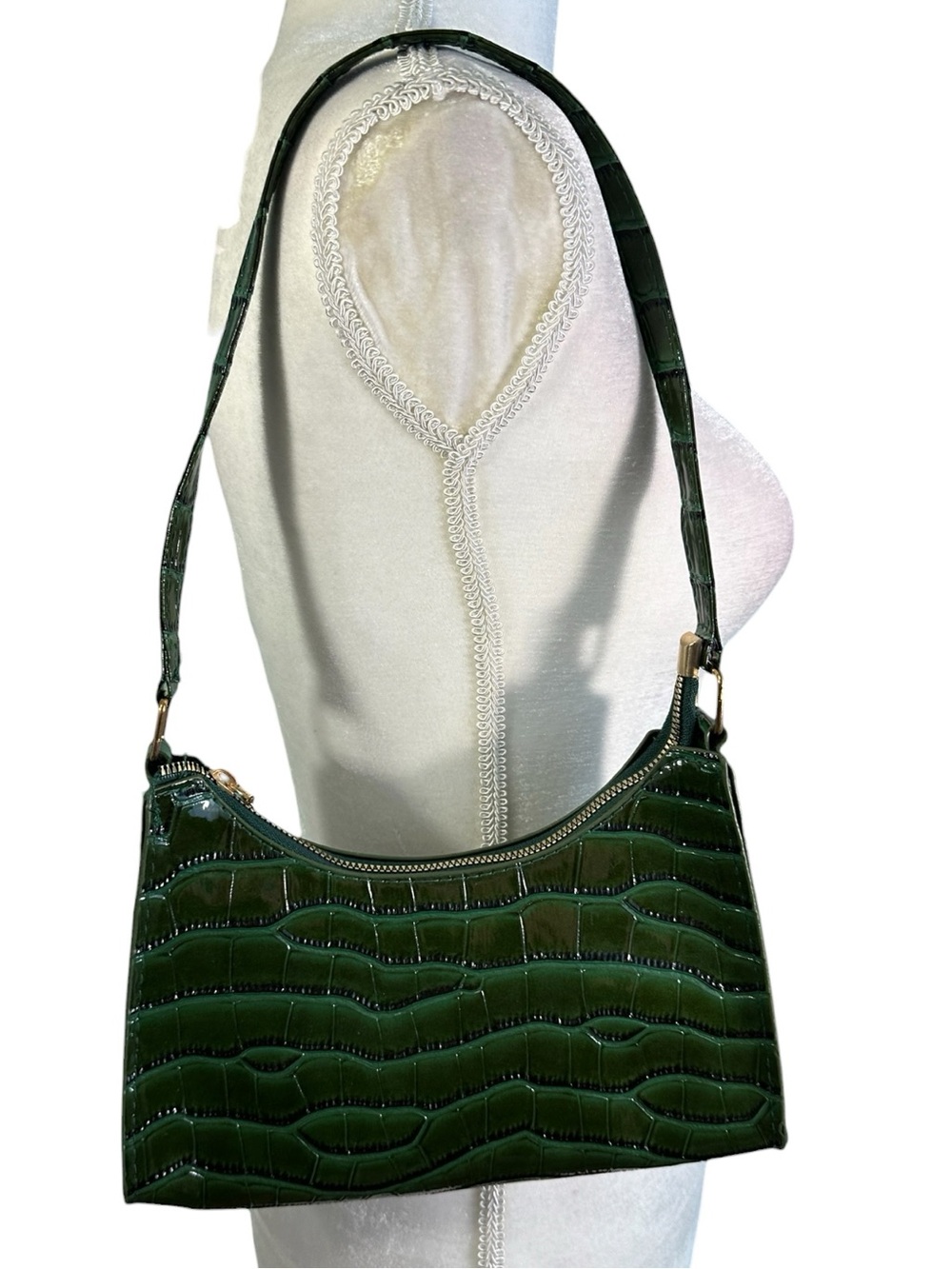 NWOT Dark Green Croc-Embossed Shoulder Bag - Picture 4 of 6